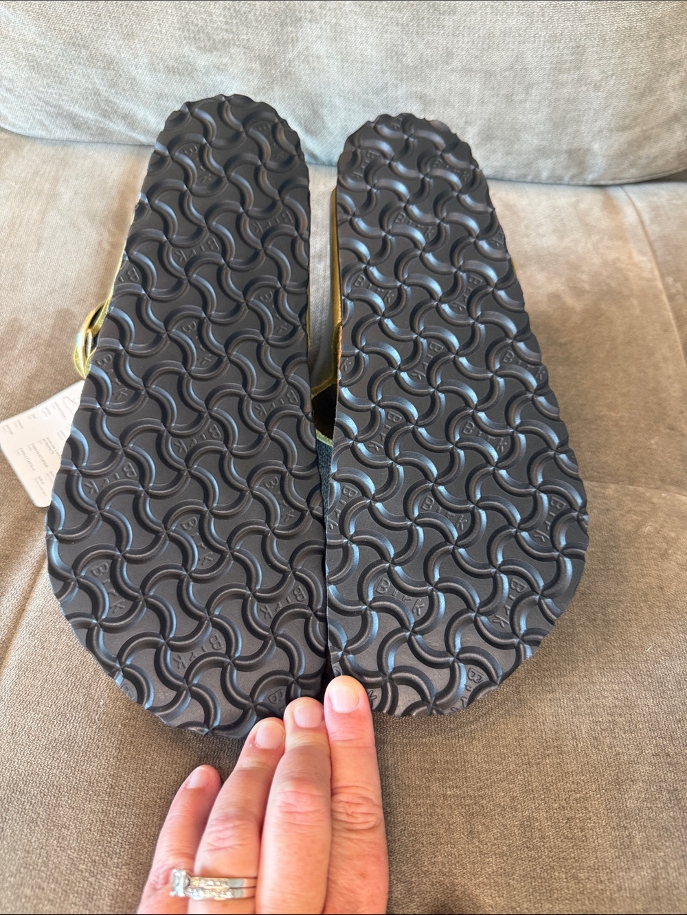 Birkenstock Gold Big Buckle Gizeh Olive Green Thong Sandals - Picture 6 of 8